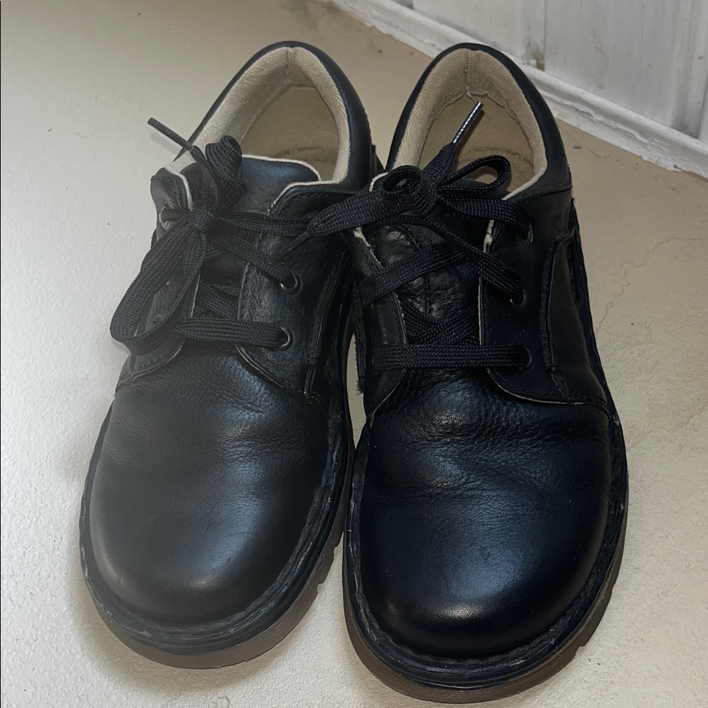 Dr. Martens 111942 Black Leather Oxfords size M 10